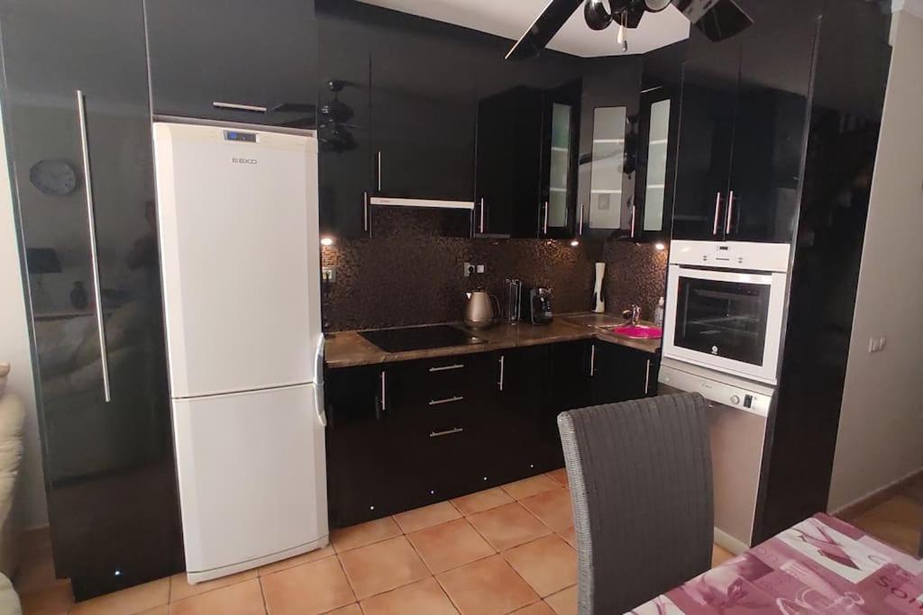 Casa Donn - El Sultan 63 - Luxury 3 Bed Villa With Fast Fibre Internet Corralejo Bagian luar foto
