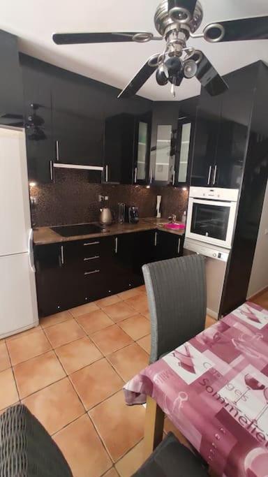 Casa Donn - El Sultan 63 - Luxury 3 Bed Villa With Fast Fibre Internet Corralejo Bagian luar foto